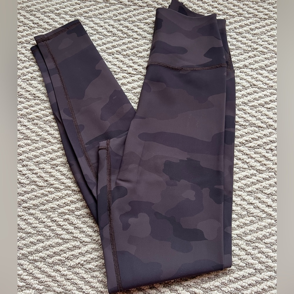 Alo camo legging